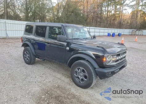 2023 Ford Bronco Base z USA, uszkodzony, nr VIN 1FMEE5BP4PLB78321